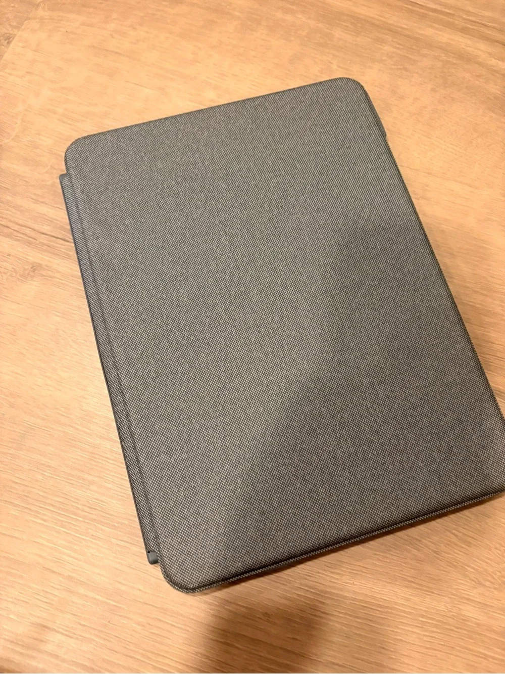Logitech Combo Touch for iPad 10th Gen